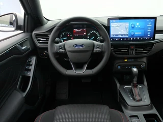 Ford Focus Wagon 1.0 EcoBoost Hybrid ST Line X Private lease €539 p.m. / 4