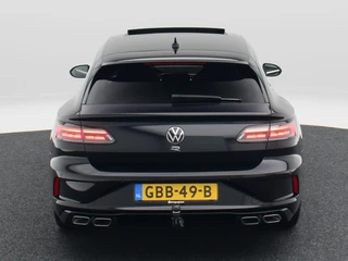 Volkswagen Arteon Shooting Brake 2.0 TSi 320 Pk R 4Motion | Stoel/Stuurverwarming | Memory | Head UP | Harman/Kardon | Panoramadak | Trekhaak | 20 Inch | 53.014 Km !! / 7