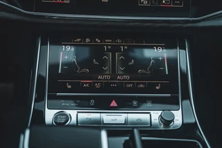 Audi Q7 55 TFSI e quattro Pro Line Plus / 15