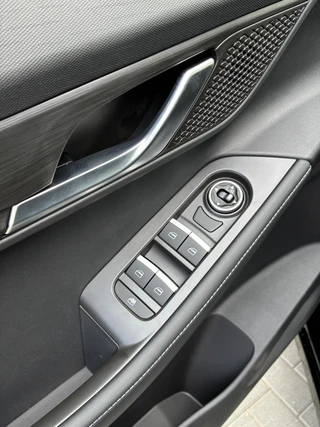 Jaecoo 5 1.5 T-GDi SHS-Hybrid Selective | RIJKLAAR Direct Leverbaar |Climate control | Achteruitrij camera | Parkpilot | Cruise control | Stoel & Stuurverwarming | LM-Velgen / 11
