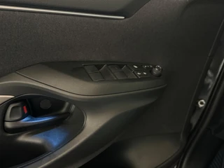 Mazda 2 Hybrid 1.5 Select PANO | CAMERA | CARPLAY | LMV / 30