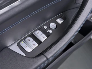 BMW X3 xDrive30e High Executive M SPORT | ELEKTRISCHE TREKHAAK| DEALER ONDERHOUDEN | 360 CAMERA | HEAD UP | LASER LED|  LEDER INCL. STOELVERWARMING | DRIVING ASS.  | RIJKLAARPRIJS incl. 12mnd BOVAG / 18