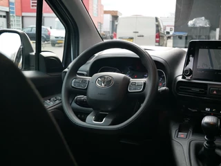 Toyota PROACE CITY Verso 1.2 Turbo Dynamic Navi+Bt| Camera / 6