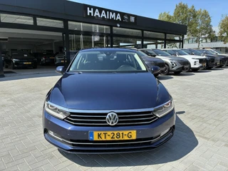 Volkswagen Passat 1.8 TSI Business Edition R Automaat | Climate control | Achteruitrij camera | Navigatie | Elektrisch Pakket | Afneembare Trekhaak | Ergo-Comfort stoel | Parkpilot | LM-Velgen | LED Verlichting / 2