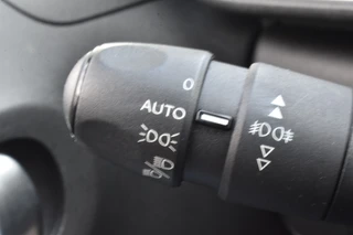 Citroën C3 PureTech 82 Shine  Navi | Airco | Parkeerhulp | Camera achter | / 12