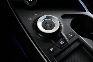 Kia EV6 GT-Line Business Edition 84 kWh  LED Matrix - Stoel-/Stuurverwarming - Elektr.bedienbare achterklep - Achteruitrijcamera - Fabrieksgarantie t/m 2033 / 62