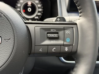 Nissan Qashqai N-Connecta 1.3 MHEV 158PK Xtronic Automaat Navigatie, Rondomzichtcamera, Keyless, Panoramadak, Elektrische Kofferklep, Cold Pack / 23