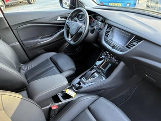 Opel Grandland X 1.6 Turbo Hybrid4 Automaat Ultimate | ECC | Navigatie | Leder | Winterpakket | Stoelventilatie | Camera | Trekhaak | 19" LM-Velgen | Zeer kompleet / 48