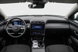 Hyundai Tucson 1.6 T-GDI PHEV Comfort Smart 265pk l Camera l Carplay | Adapt.Cr | AllSeason / 14