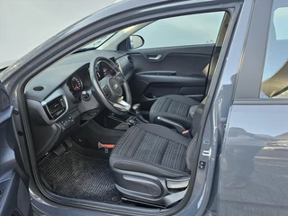 Kia Stonic 1.0 T-GDi 120pk DynamicLine |Navi |Clima |Camera |Trekhaak! / 8