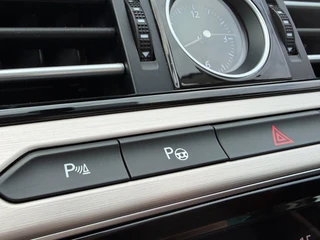 Volkswagen Passat Variant 1.4 TSI ACT Highline Business R / Pano / Massage / Camera / Sportleder / Trekhaak / Zeer mooie auto ! / 52