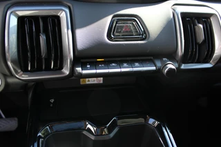 Suzuki e VITARA Style 61 kWh DEMOVOORDEEL, 10 jaar GARANTIE!! / 23