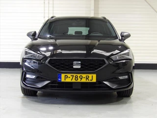 SEAT Leon Sportstourer 1.5 eTSI 150pk DSG-7 FR Business Intense / 4