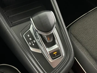 Renault Captur 1.6 E-Tech PHEV 160 Intens Groot Scherm + Navigatie | Parkeercamera | Cruise Control / 18