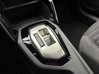 Peugeot 208 1.2 PureTech Active Pack Automaat | Navigatie | Carplay&Android | Cruise / 10