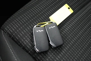 Kia Stonic 1.0 T-GDi MHEV DynamicPlusLine  - Apple Carplay/Android Auto - Cruise Control - Climate Control - Navigatie - Stuur/Stoel Verwarming - Fabrieksgarantie tot 01-2032 / 40