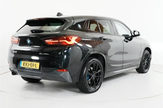 BMW X2 xDrive25e PHEV 220 pk  | SOH 93% | M Sport | Pano | Leder | Head-up | / 9