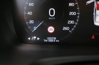 Volvo S90 2.0 T5 Momentum Business Pro / 8