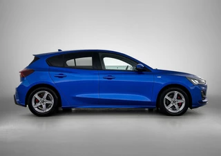 Ford Focus 1.0 EcoBoost Hybrid ST Line X | Cruise control | Stoelverwarming | Navigatie | Camera | Afneembare trekhaak | BTW / 9