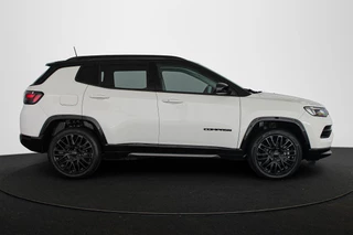 Jeep Compass 4xe 240 Plug-in Hybrid Electric S Leder Stuur-Stoelverwarming Apple Carplay / 37