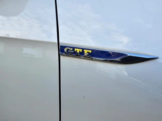 Volkswagen Golf 1.4 TSI GTE NAVI AIRCO LEER / 9