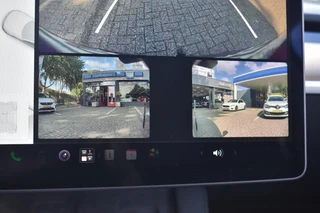 Tesla Model Y Long Range AWD 75 kWh AMD Ryzen | Trekhaak | Leer | Panorama | 12 mnd BOVAG garantie | Whatsapp 06-53188999 / 13