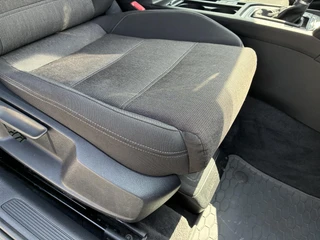 Volkswagen Passat 1.8 TSI Business Edition R Automaat | Climate control | Achteruitrij camera | Navigatie | Elektrisch Pakket | Afneembare Trekhaak | Ergo-Comfort stoel | Parkpilot | LM-Velgen | LED Verlichting / 44