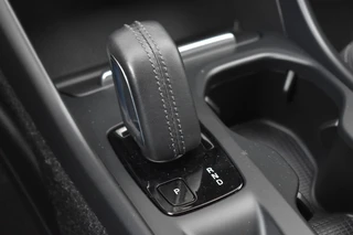 Volvo XC40 1.5 T5 RECHARGE . BNS PRO / 1e EIGENAAR / NL AUTO / 19