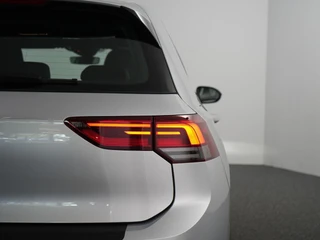 Volkswagen Golf 1.4 eHybrid GTE | SOH 96.4 % | Mist lampen | Camera | ACC | Dodehoek detectie | 245PK | / 39