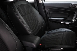 Ford EcoSport 1.0 EcoBoost Titanium | WINTER / NAVIGATIE / DESIGN / PARKING- PACK | TREKHAAK | 17" / 12