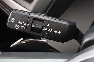 Jeep Compass First Edition 74 kWh  Panoramadak 360 Camera Massage / 47
