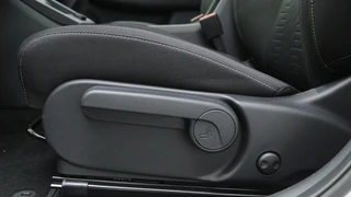 Hyundai Kona Electric Pure Edition 64.8 kWh | Demo | Navigatie | Camera | Cruise control / 16