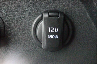 Kia K4 Sportswagon 1.0 T-GDi MHEV GT-Line Launch Edition (pano) - Panorama dak - Automaat - Premium Sound System - Stoel/stuurwiel verwarming - Electrische stoelen - 7 Jaar fabrieksgarantie of 150.000 KM / 40