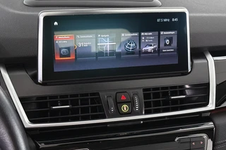 BMW 2-serie Gran Tourer 216i Business Edition Plus Trekhaak Stoelverwarming Head-Up Harman Kardon / 14