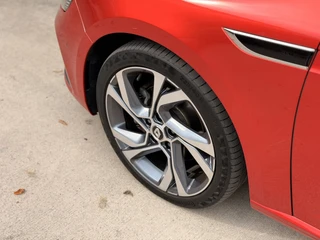 Renault Mégane 1.6 E-Tech R.S. Line 18'' Virtual HUD Camera LED ACC Stoelverwarming / 5