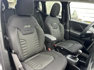 Jeep Renegade 4xe 240PK Plug-in Hybrid The North Star (Elektrisch Schuifdak - Navigatie - Adaptieve Cruise Controle - LED - Automatische Airco 4WD - Camera - Stuur & Stoel verwarming) / 9
