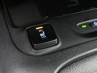 Toyota Corolla 2.0 Hybrid Business Sport Intro | Automaat | Adaptive cruise | Stuur & stoelverwarming | Navigatie | Camera / 30