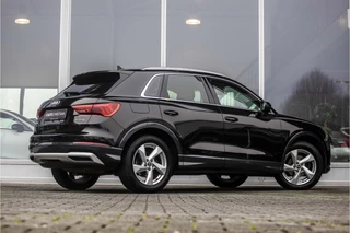 Audi Q3 35 TFSI Advanced edition Automaat | ACC | LED | Carplay / 2