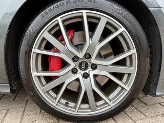 Audi A6 Avant 55 TFSI e quattro Competition / Pano / TopView / Trekhaak / 367PK / Zeer kompleet !! / 20