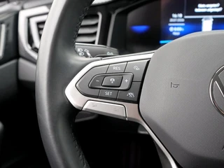 Volkswagen Taigo 1.0 TSI Life Edition Private Lease 499 pm | Carplay navi / 20