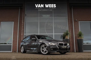 BMW 3-serie Touring 318i Corporate Lease Executive | M Sport pakket | Stoelverwarming | LED | Navigatie Professional | Bluetooth | Sportstoelen | M-sportstuur | PDC | Shadow Line / 2