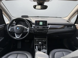 BMW 2-serie Active Tourer 225xe iPerformance High Executive LEER - CAMERA - HUD / 14