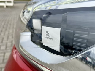 Renault Kadjar 1.3 TCe 140 EDC Intens  | Trekhaak | Leer | Elektrische Stoelen | All Seasons | Stoelverwarming | Navigatie | Climate Control | Reservewiel | Apple CarPlay/Android Auto / 23