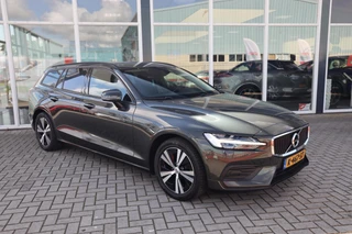 Volvo V60 2.0 B3 Momentum Advantage|Automaat|Trekhaak|Applecarplay/android auto|Camera|Cruise control / 18