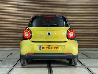 Smart Forfour 1.0 Passion | Automaat | Carplay | Cruise Control | LED | Bicolor | Camera | Lichtmetalen velgen 15 Inch / 37