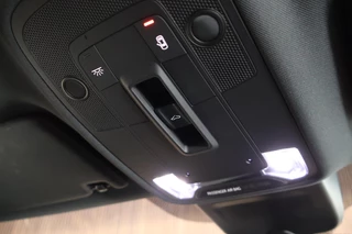 Audi Q2 35 TFSI 150pk S-Tronic S Edition Trekhaak Panoramadak ACC Stoelverwarming Keyless Virtual Cockpit 2x S-Line / 35