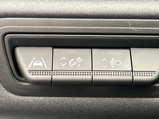 Renault Captur 1.0 TCe 90 Navigatie Apple/Carplay Climate/control / 28