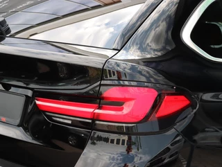 BMW 5-serie Touring 530e Luxury Line | SOH 91% | LASER LED | H&K audio / 26