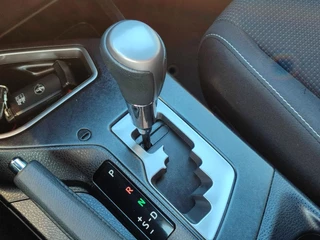 Toyota RAV4 2.5 HYBRID BLACK EDITION / 27