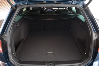 Volkswagen Passat Variant 1.5 TSI 150pk DSG R-Line Business + Keyless Panoramadak 360Camera Stoelverwarming Virtual Cockpit Navigatie / 50